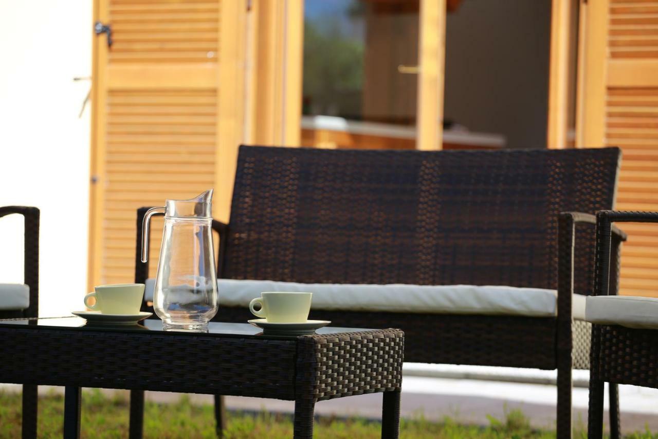 Casa "Giardino Sulla Baia" Apartment Colico Ngoại thất bức ảnh